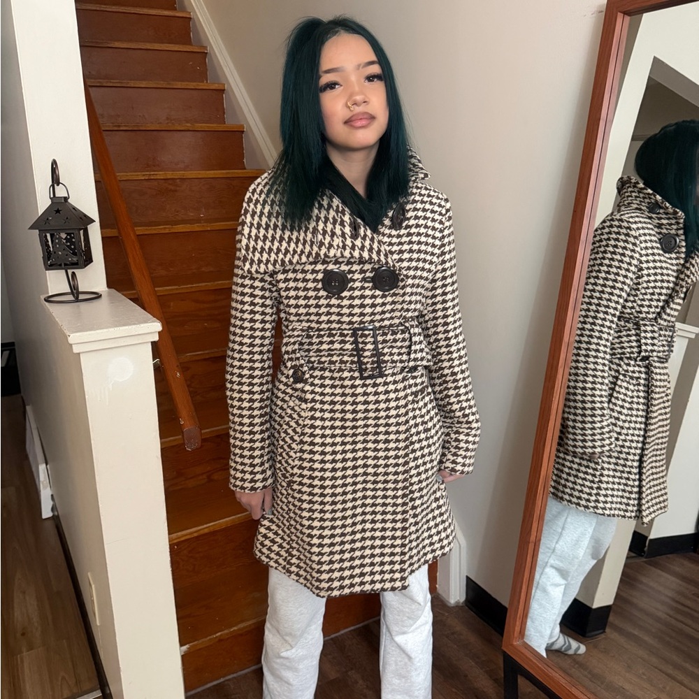 Soia & Kyo Black and Cream Houndstooth Trench Coat